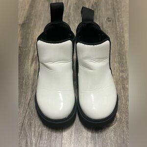 Native Kesington Treklite Gloss White Size 6C